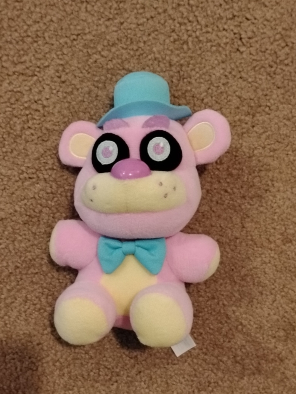 Five Nights At Freddy's - Funko Pink Blacklight Freddy Plush